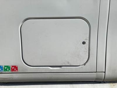 Peterbilt 587 Sleeper Door