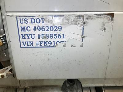 Volvo VNL Sleeper Door