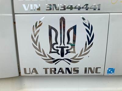 Volvo VNL Sleeper Door