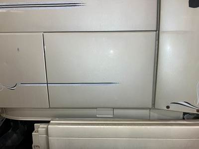 Volvo VNL Sleeper Door