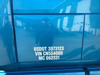 Volvo VNL Sleeper Door