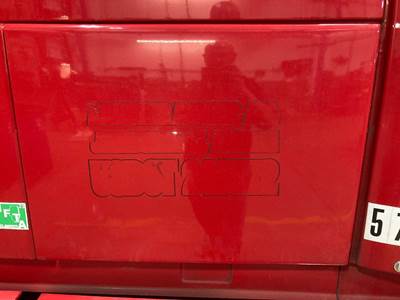 Volvo VNL Sleeper Door