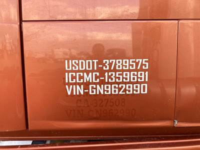 Volvo VNL Sleeper Door