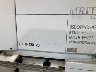 Volvo VNL Sleeper Door