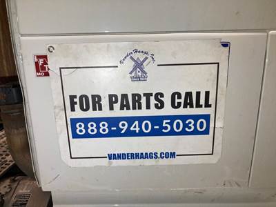 Volvo VNL Sleeper Door