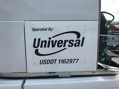 Volvo VNL Sleeper Door