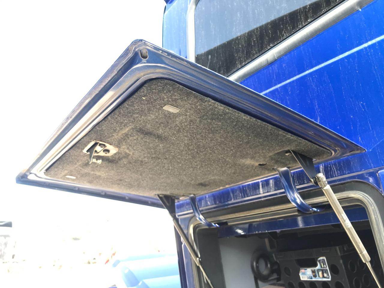 2014 Volvo VNL Sleeper Door For Sale Des Moines, IA 25695294