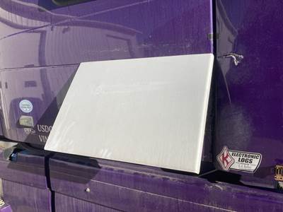 Volvo VNL Sleeper Door