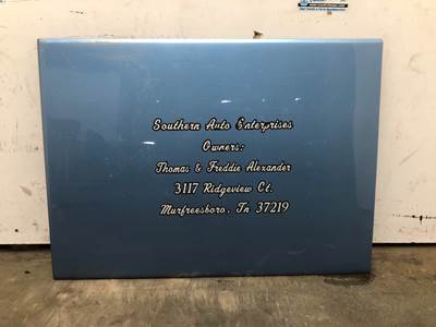 Volvo VT Sleeper Door