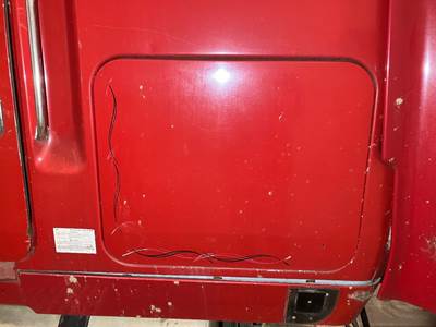 Volvo WIA Sleeper Door