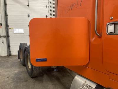 Volvo WIA Sleeper Door