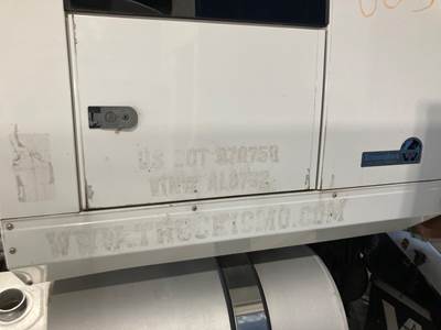 Western Star 4900 Sleeper Door