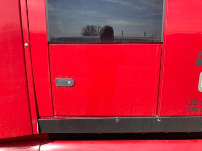 Western Star 5700 Sleeper Door