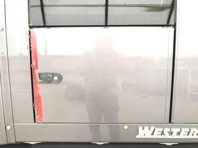 Western Star 5700 Sleeper Door