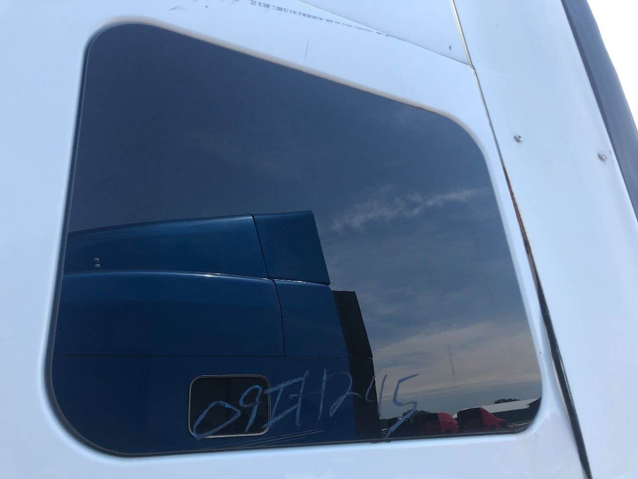 Prostar Peeper Window 2009 International ProStar Sleeper Window For Sale | Spencer, IA ...