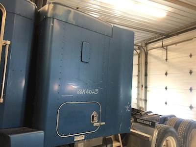 Kenworth T600 Sleeper