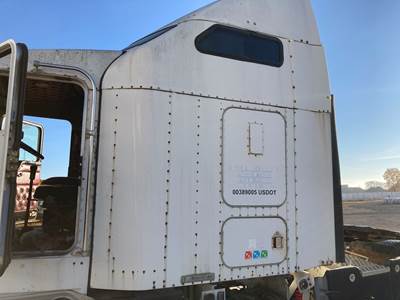 Kenworth T600 Sleeper