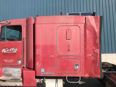 Kenworth T600 Sleeper