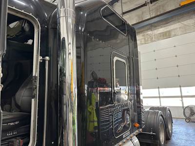 Kenworth T800 Sleeper