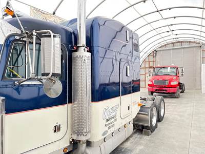 Peterbilt 379 Sleeper