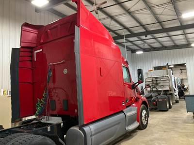 Peterbilt 579 Sleeper