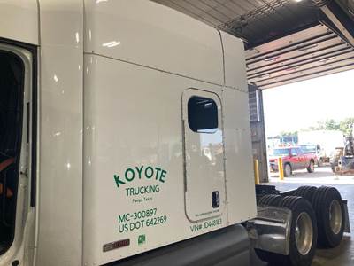 Peterbilt 579 Sleeper