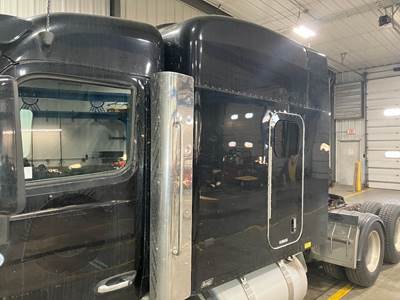 Peterbilt 579 Sleeper