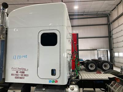 Peterbilt 579 Sleeper
