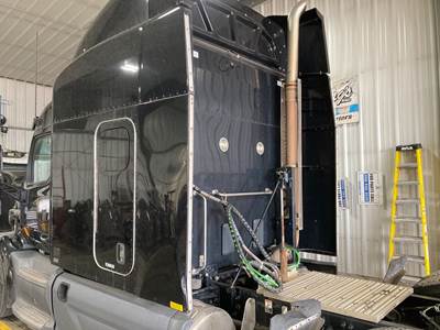 Peterbilt 579 Sleeper