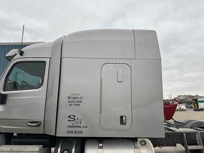 Peterbilt 579 Sleeper