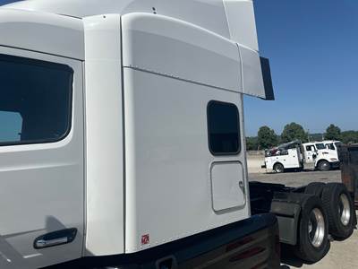 Peterbilt 579 Sleeper