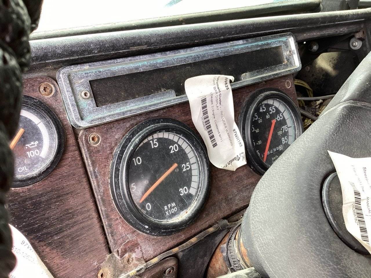 1997 Freightliner FLD120 Speedometer For Sale Winimac, IN