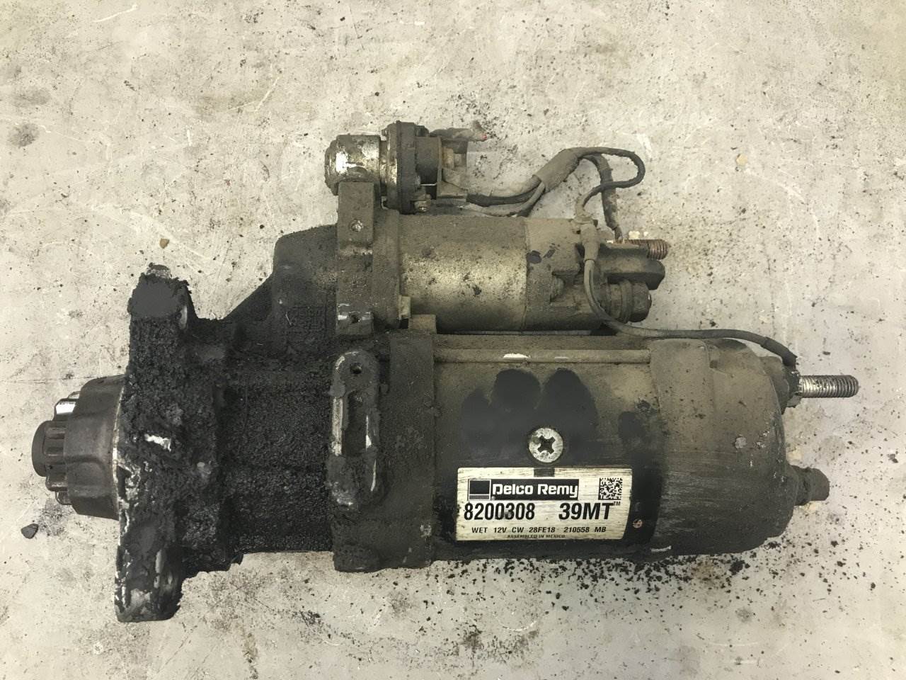 2007 Cummins ISX Starter for a Volvo VNL For Sale Kansas City, MO