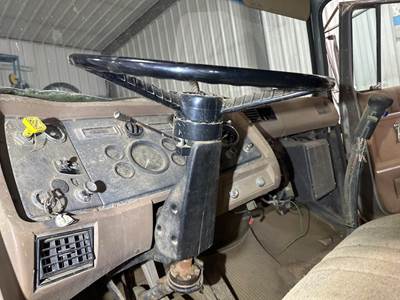 Ford LT8000 Steering Column