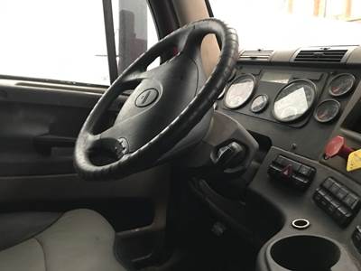 Freightliner Cascadia Steering Column