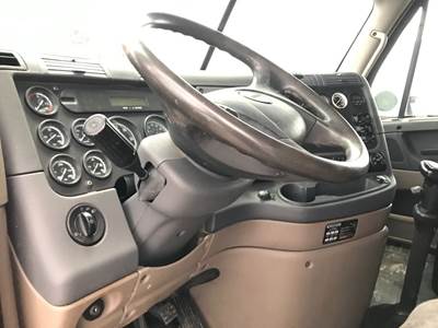 Freightliner Cascadia Steering Column