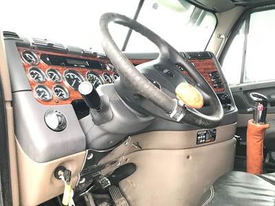 Freightliner Cascadia Steering Column