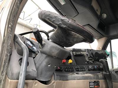 Freightliner Cascadia Steering Column