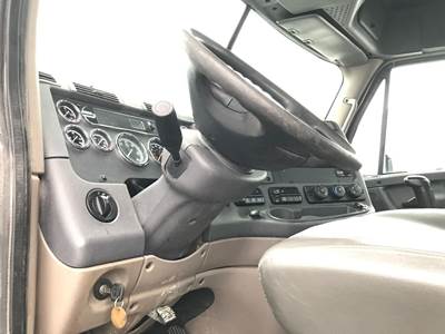 Freightliner Cascadia Steering Column