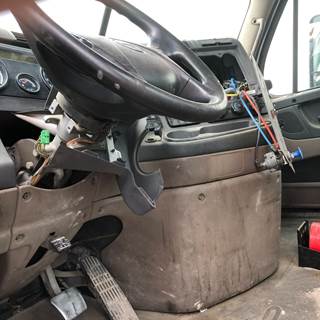 Freightliner Cascadia Steering Column
