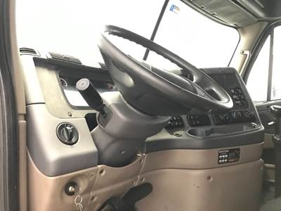 Freightliner Cascadia Steering Column