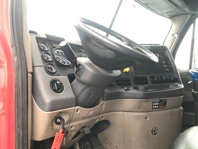 Freightliner Cascadia Steering Column