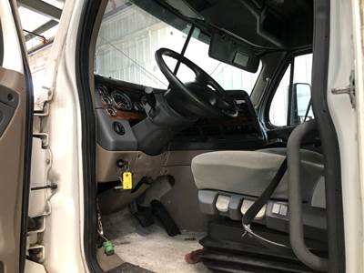 Freightliner Cascadia Steering Column