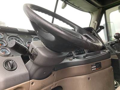 Freightliner Cascadia Steering Column