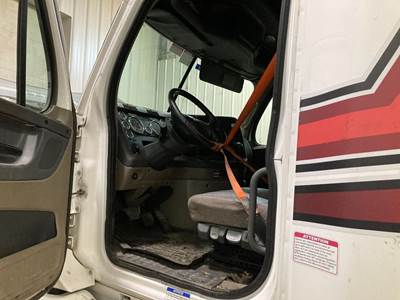 Freightliner Cascadia Steering Column
