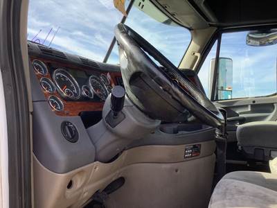 Freightliner Cascadia Steering Column