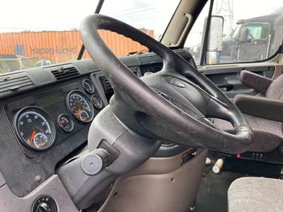 Freightliner Cascadia Steering Column