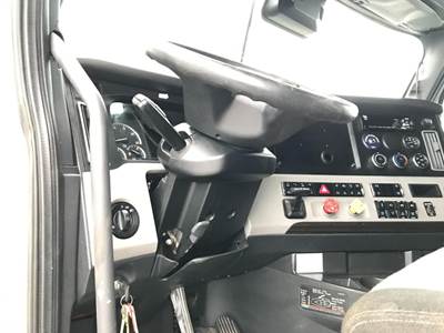 Freightliner Cascadia Steering Column