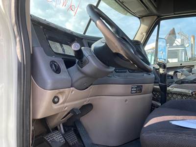 Freightliner Cascadia Steering Column