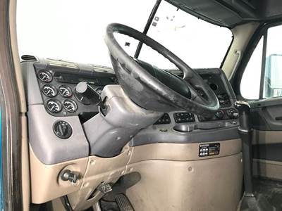 Freightliner Cascadia Steering Column